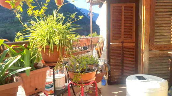 appartamento in vendita a Ventimiglia in zona Calvo