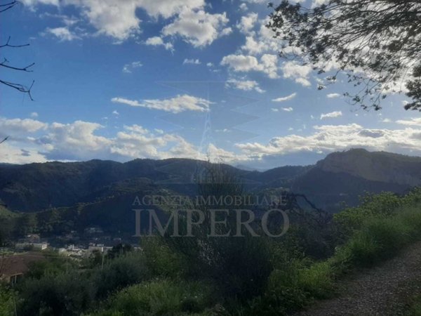 appartamento in vendita a Ventimiglia in zona Seglia / San Bernardo