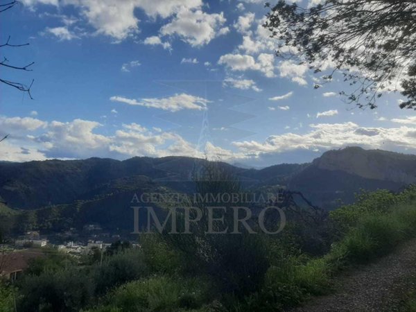 appartamento in vendita a Ventimiglia in zona Seglia / San Bernardo