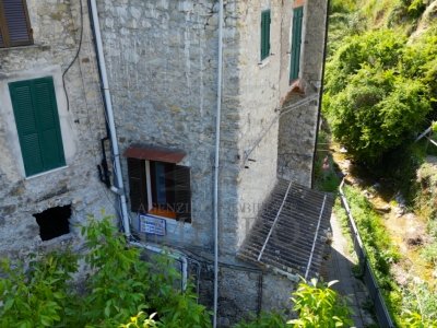 appartamento in vendita a Ventimiglia in zona Torri