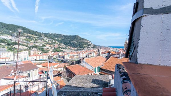 appartamento in vendita a Ventimiglia