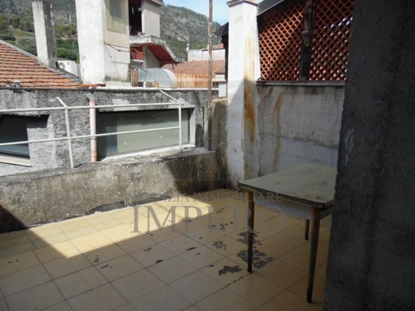 appartamento in vendita a Ventimiglia in zona Trucco