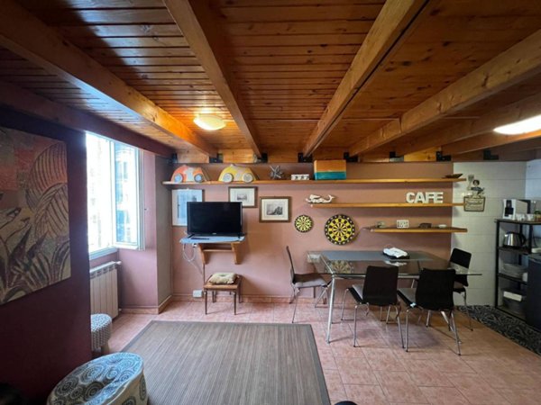 casa indipendente in vendita a Ventimiglia
