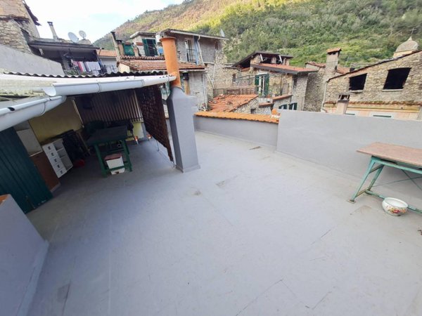 appartamento in vendita a Ventimiglia in zona Torri