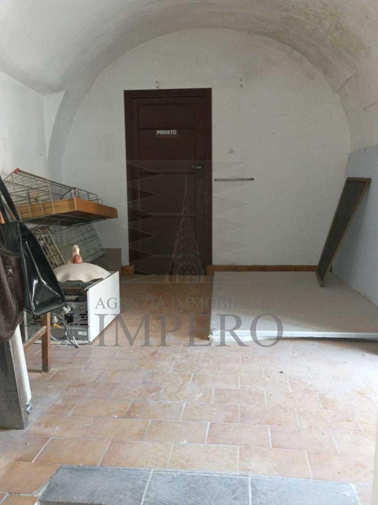 pentavano in vendita a Ventimiglia