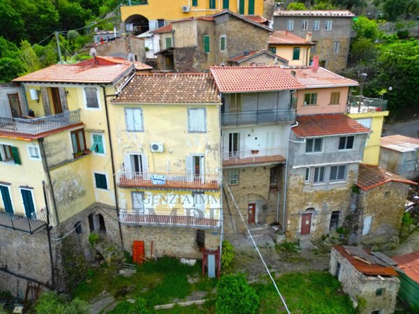 appartamento in vendita a Ventimiglia in zona Latte