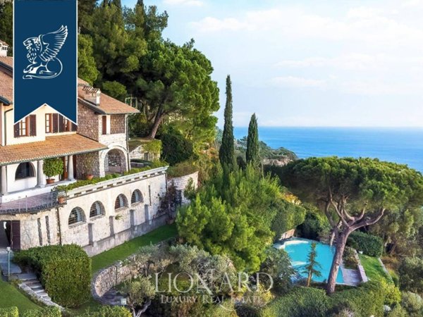 casa indipendente in vendita a Ventimiglia