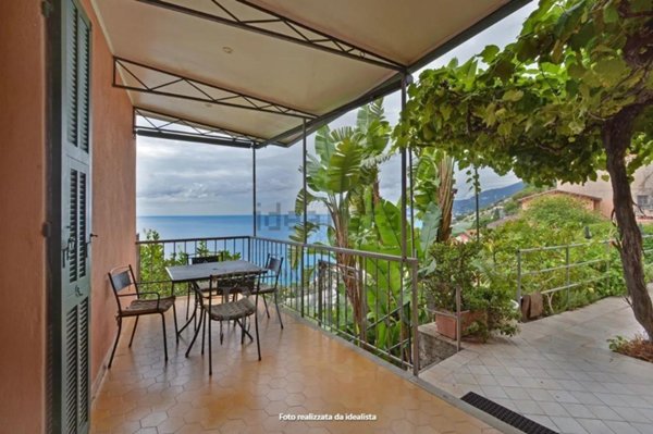 appartamento in vendita a Ventimiglia in zona Grimaldi