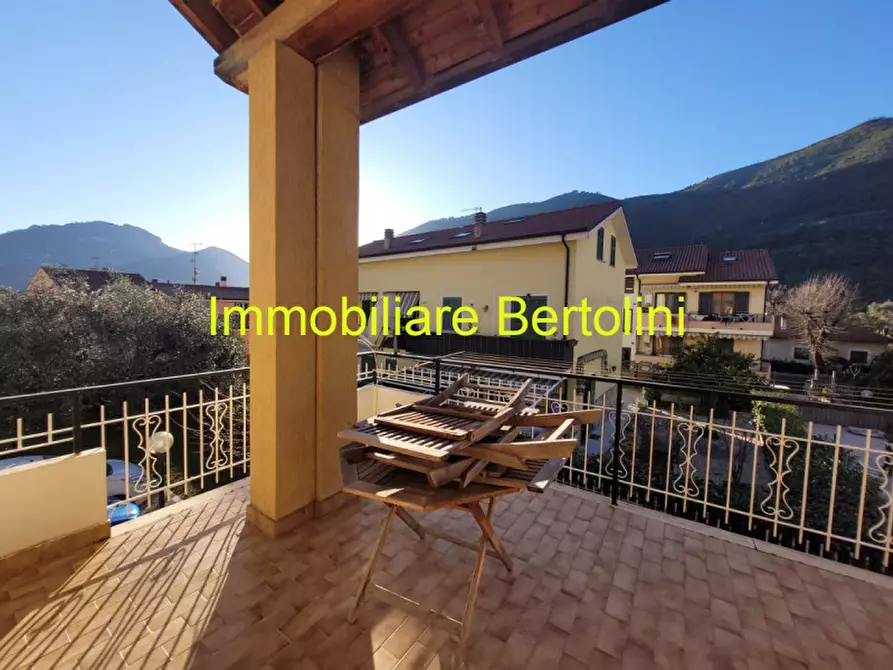 casa indipendente in vendita a Ventimiglia in zona Porra