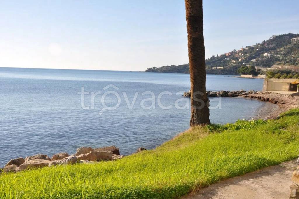 appartamento in vendita a Ventimiglia