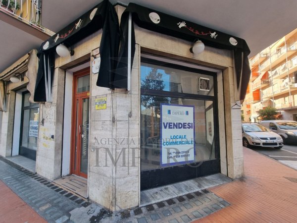 locale commerciale in vendita a Ventimiglia