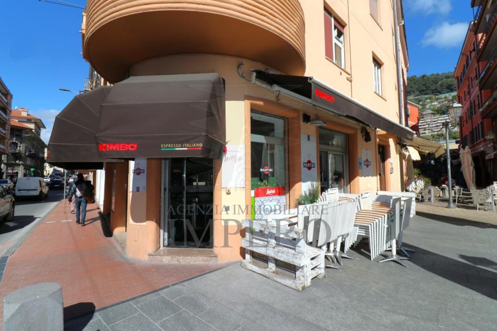 negozio in vendita a Ventimiglia