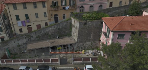 locale commerciale in vendita a Ventimiglia