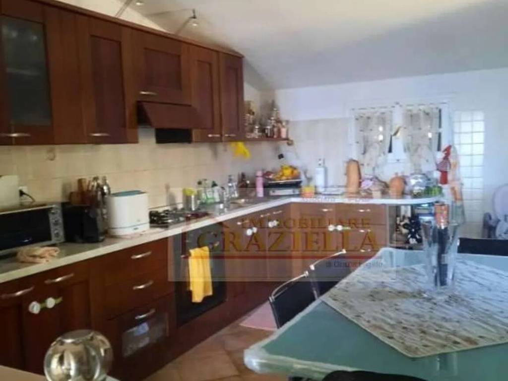 appartamento in vendita a Ventimiglia in zona Seglia / San Bernardo