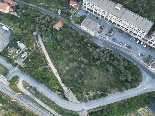 casa indipendente in vendita a Ventimiglia