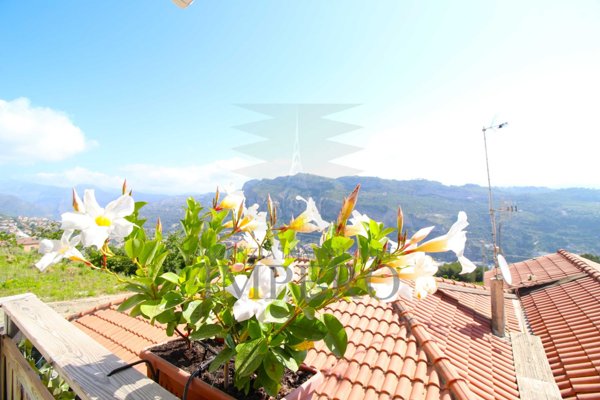 casa indipendente in vendita a Ventimiglia