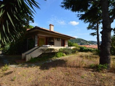 casa indipendente in vendita a Ventimiglia