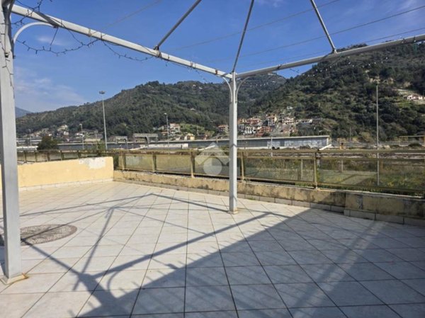 appartamento in vendita a Ventimiglia in zona Seglia / San Bernardo