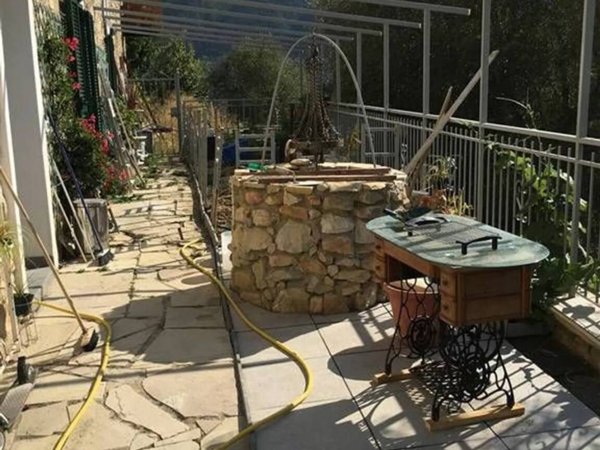 appartamento in vendita a Ventimiglia in zona Calvo