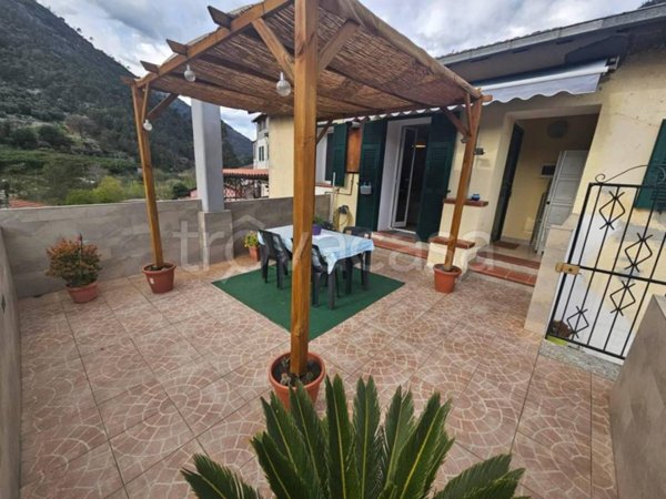 appartamento in vendita a Ventimiglia in zona Calvo