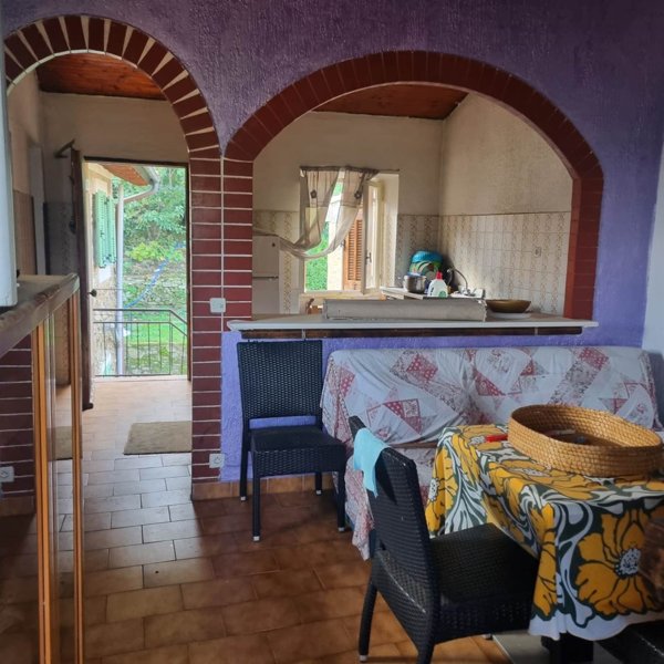 appartamento in vendita a Ventimiglia in zona Latte