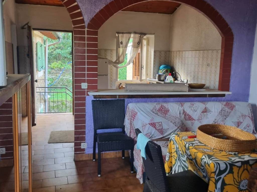 appartamento in vendita a Ventimiglia in zona Latte