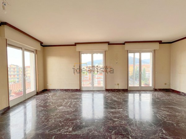 appartamento in vendita a Ventimiglia
