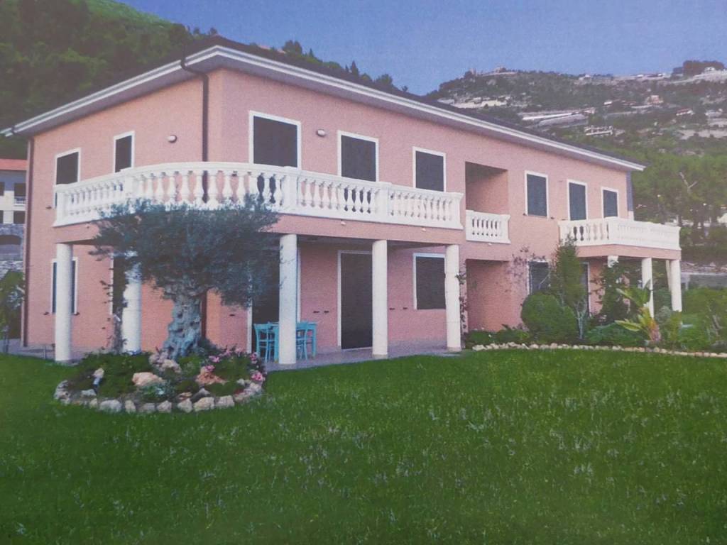 appartamento in vendita a Ventimiglia in zona Latte