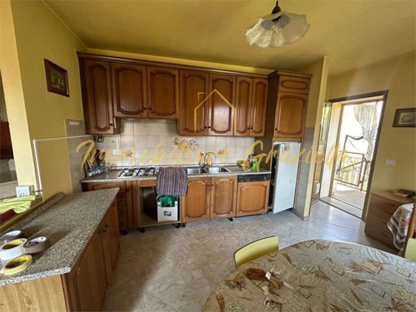 casa indipendente in vendita a Ventimiglia in zona Latte