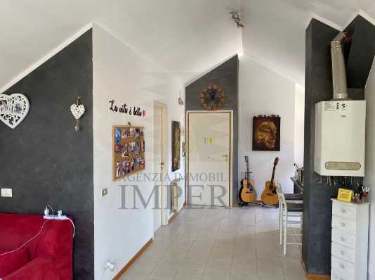 appartamento in vendita a Ventimiglia in zona Trucco