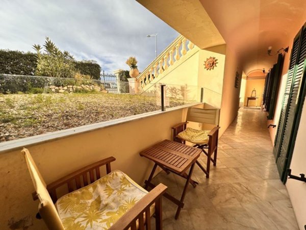 appartamento in vendita a Ventimiglia in zona Grimaldi