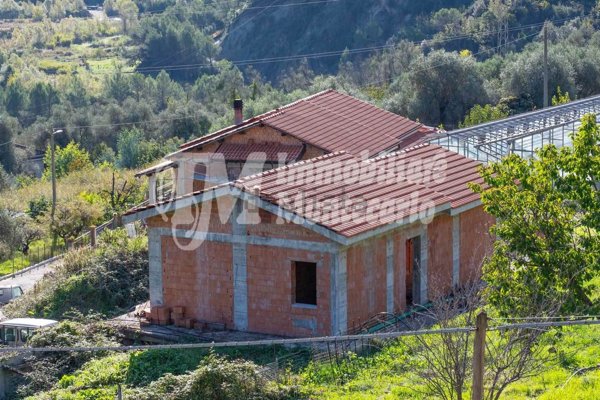 appartamento in vendita a Ventimiglia in zona San Pancrazio