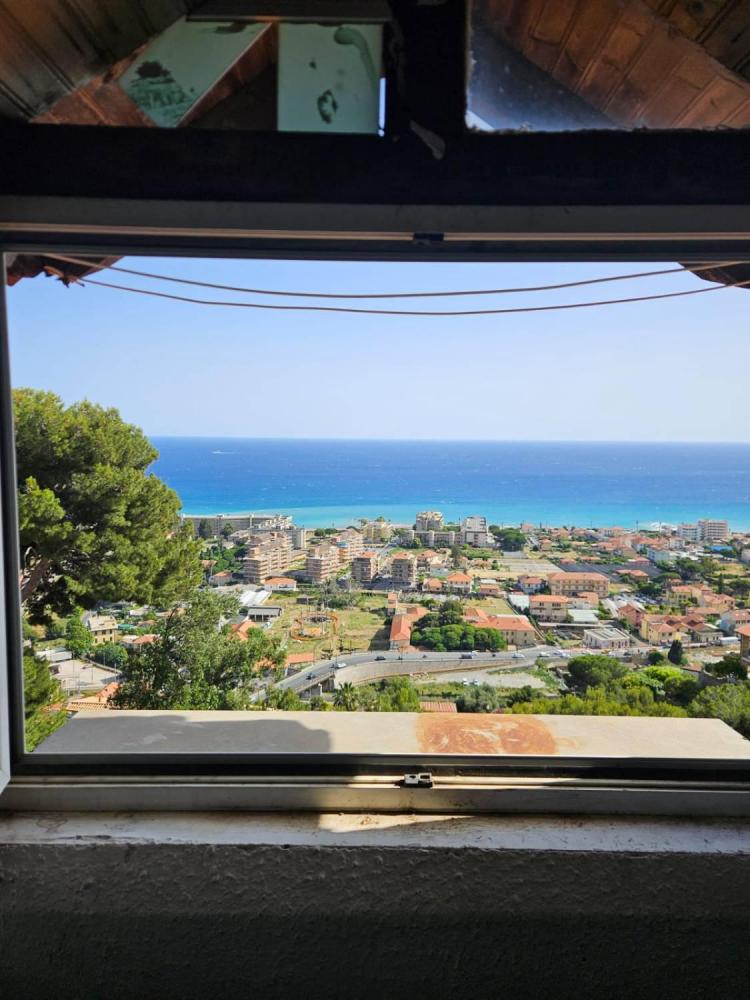 appartamento in vendita a Ventimiglia