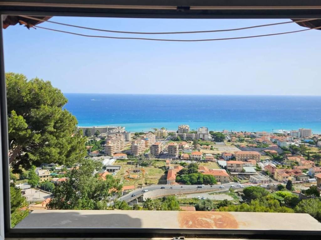 appartamento in vendita a Ventimiglia