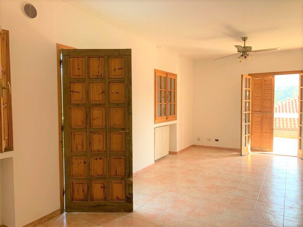 appartamento in vendita a Ventimiglia in zona Bevera