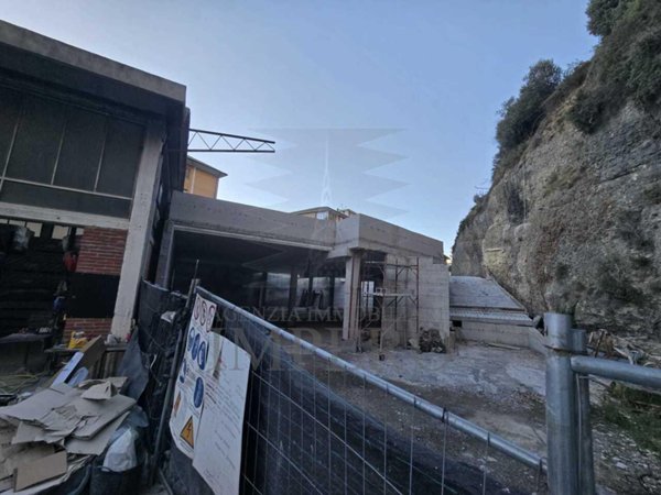 appartamento in vendita a Ventimiglia in zona Porra