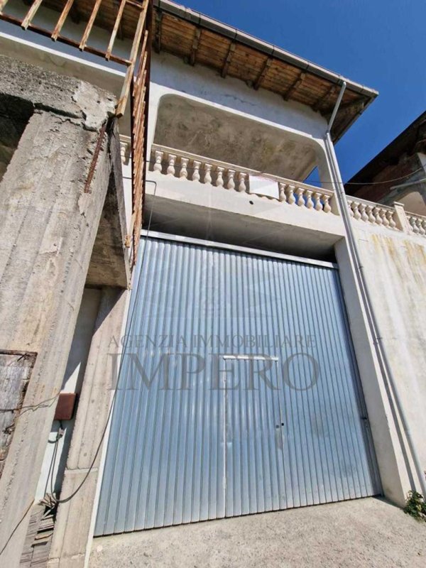 appartamento in vendita a Ventimiglia in zona Bevera