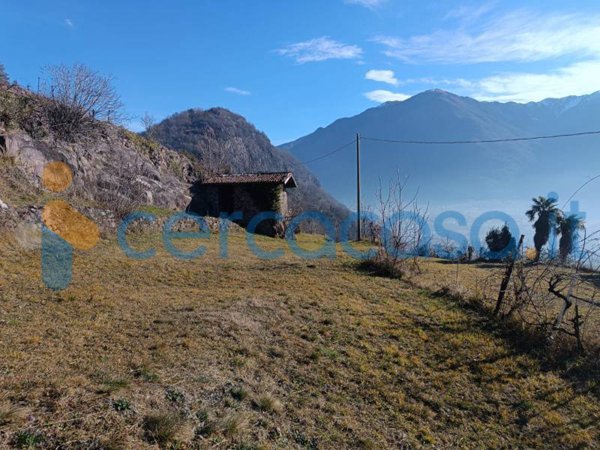 casa indipendente in vendita a Ventimiglia in zona Grimaldi