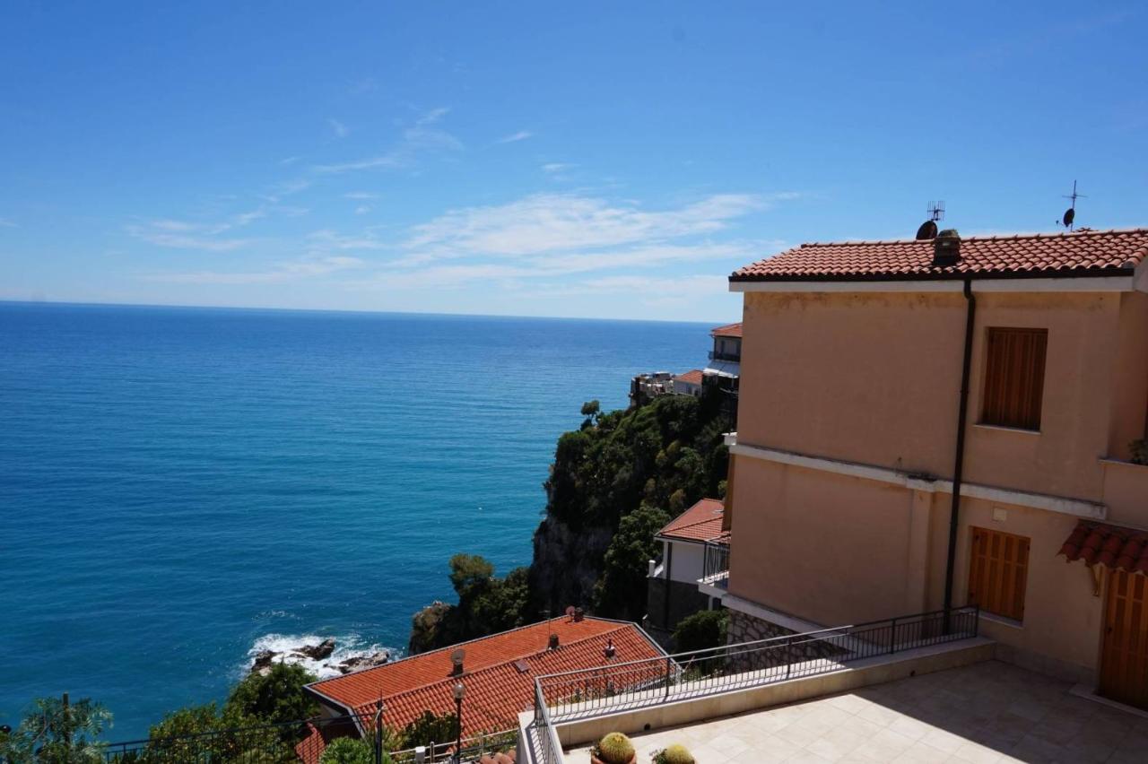 appartamento in vendita a Ventimiglia in zona Grimaldi