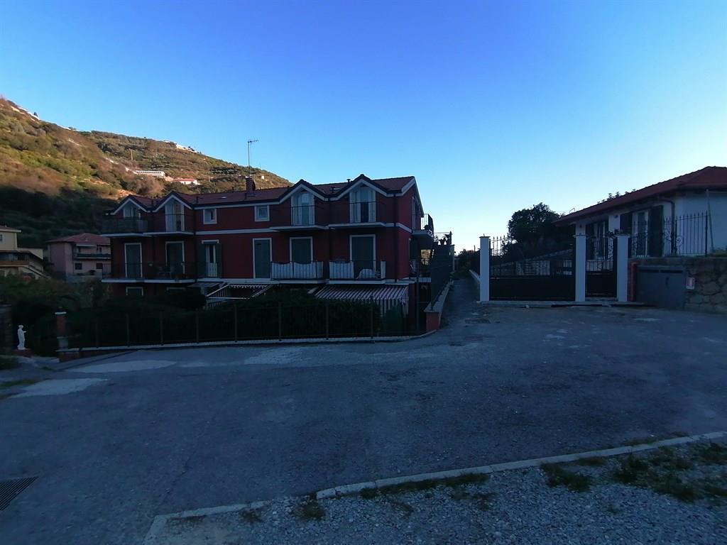 appartamento in vendita a Ventimiglia in zona Latte