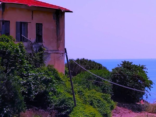casa indipendente in vendita a Ventimiglia in zona Latte