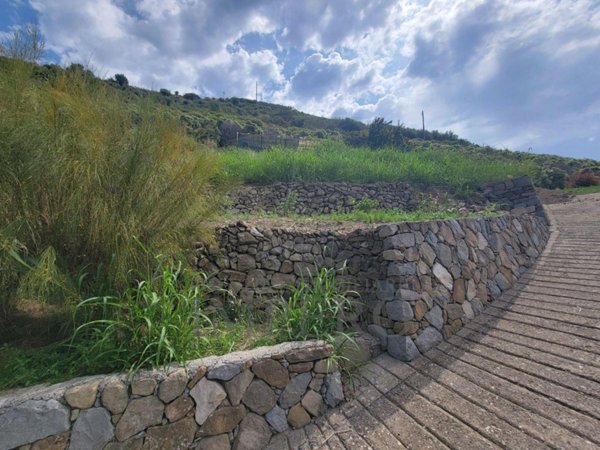 appartamento in vendita a Ventimiglia in zona Latte