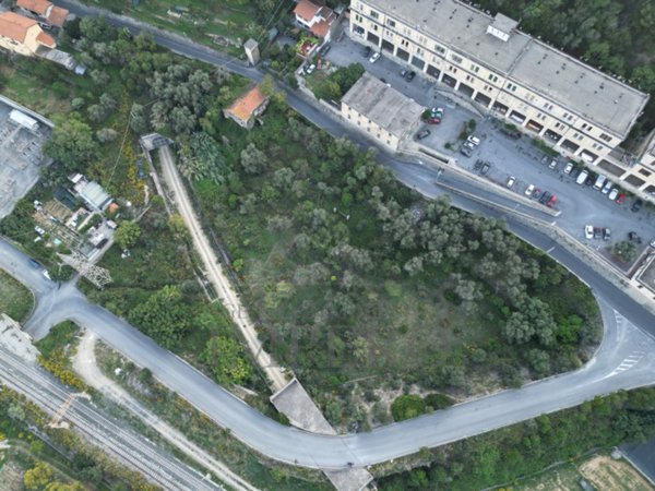 casa indipendente in vendita a Ventimiglia