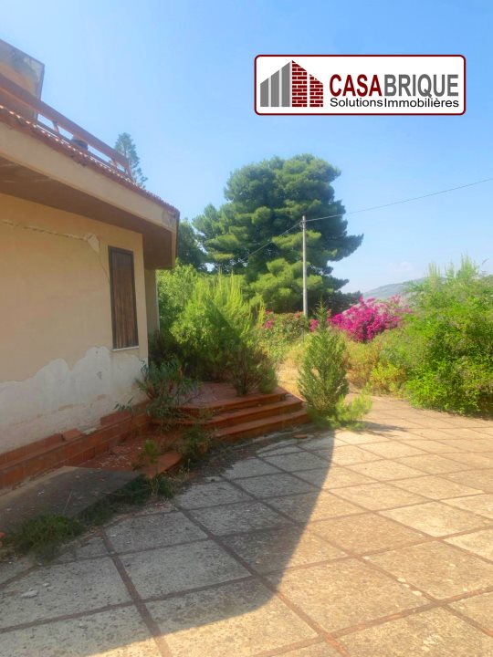 casa indipendente in vendita a Ventimiglia