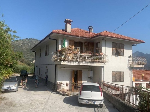 appartamento in vendita a Ventimiglia in zona Bevera