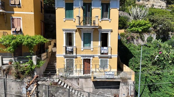 casa indipendente in vendita a Ventimiglia