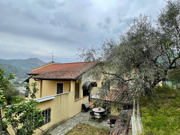 casa indipendente in vendita a Ventimiglia in zona Bevera