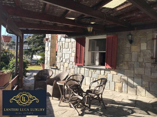 casa indipendente in vendita a Ventimiglia in zona Seglia / San Bernardo