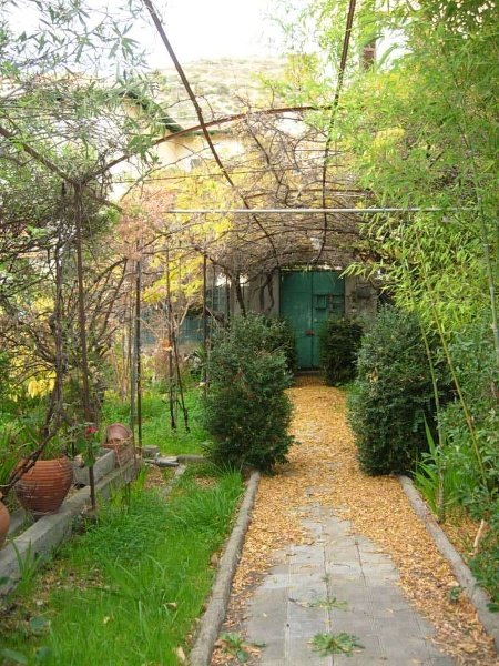 casa indipendente in vendita a Ventimiglia
