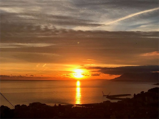 casa indipendente in vendita a Ventimiglia